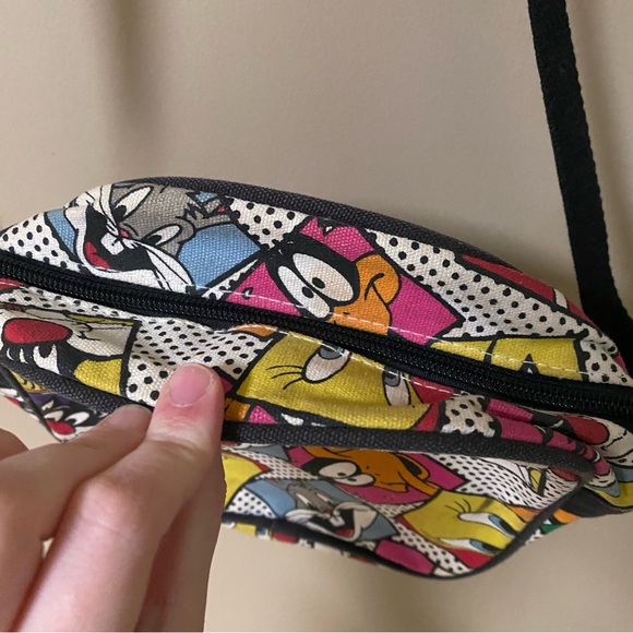 VTG Looney tunes small shoulder lunch box EUC - Picture 5 of 8